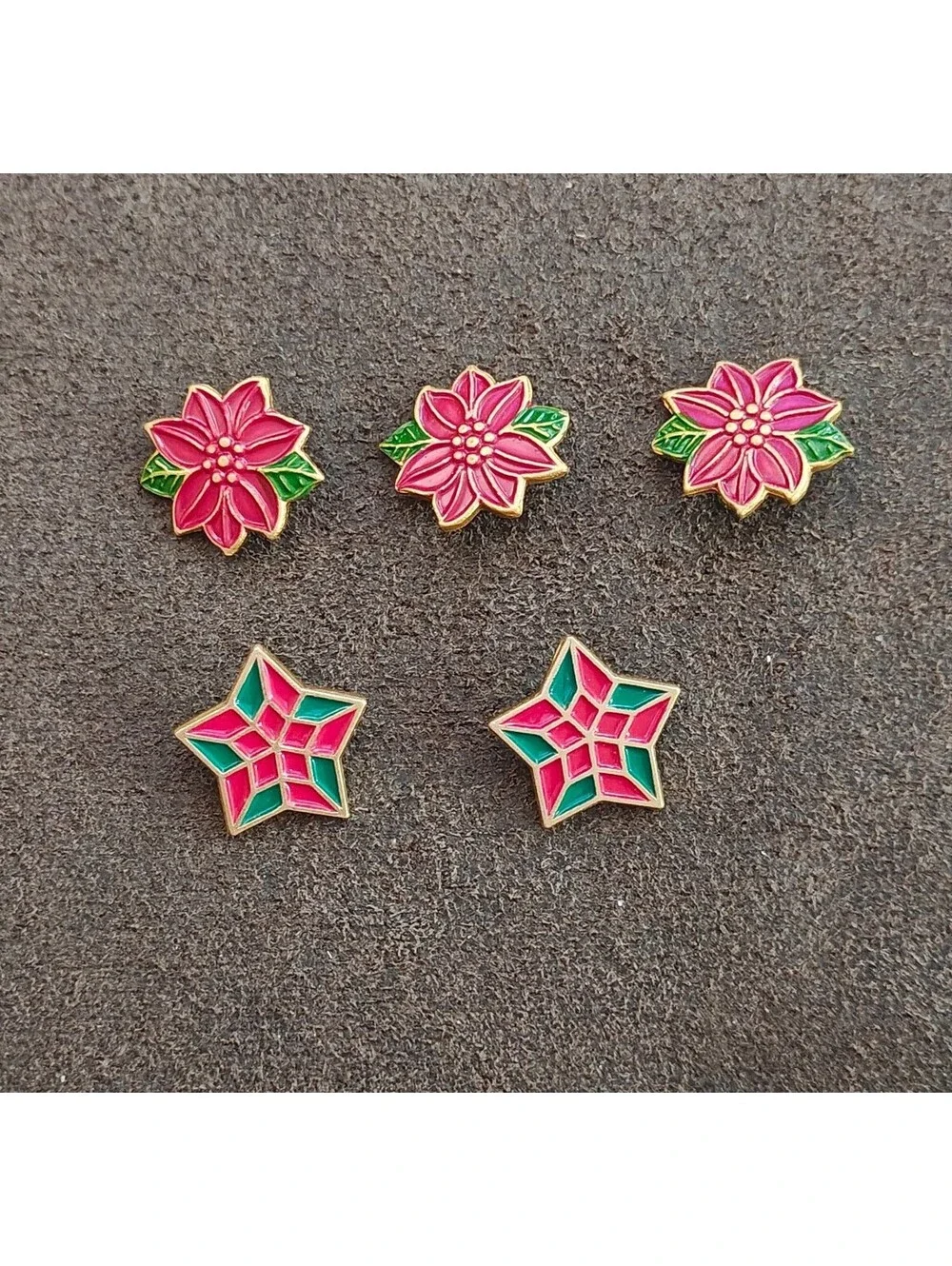70s Set Of 5 Hand Painted Enamel Christmas Poinsettia & Geometric Stars Buttons